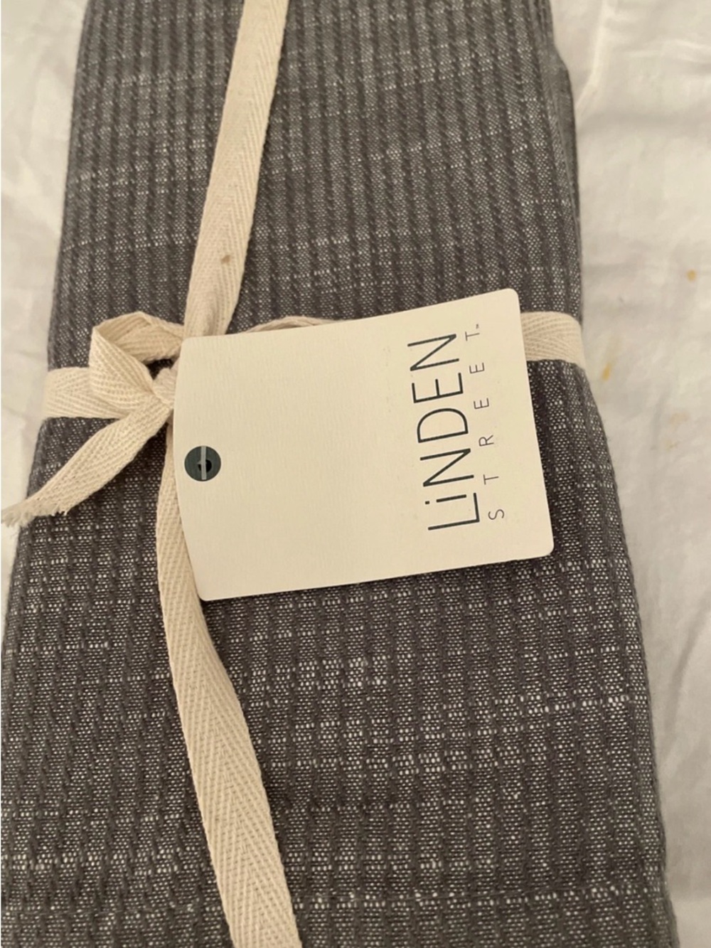 Linden Street  3 Gray Textured  table napkins